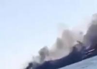 乘客飛機上拍下烏目標被襲產生煙柱 視頻中多道白煙清晰可見