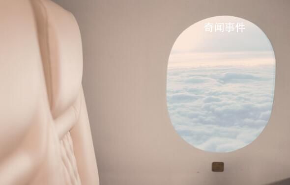 海航回應飛機上一旅客吸電子煙 目前已開展內(nèi)部調(diào)查
