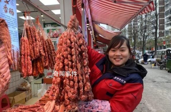 店主賣自制香腸遭男子10倍索賠 買了186斤灌香腸轉(zhuǎn)頭要老板賠兩萬(wàn)