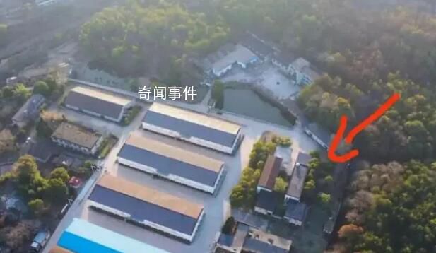 航拍胡鑫宇遺體發現地全貌 遺體在學校后山糧庫找到
