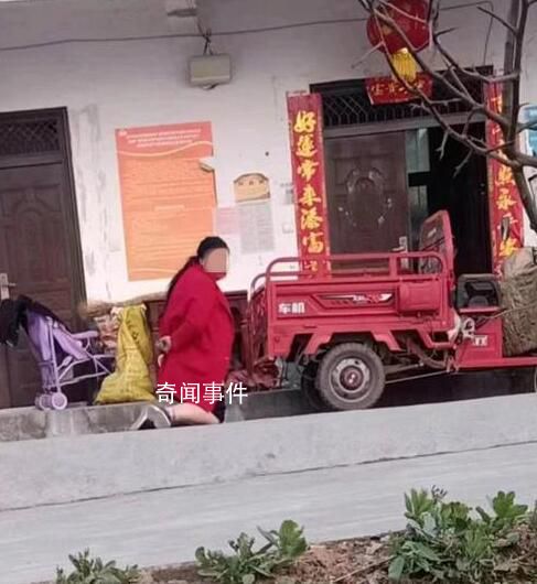 網(wǎng)傳女子被婆家罰跪 鎮(zhèn)政府回應