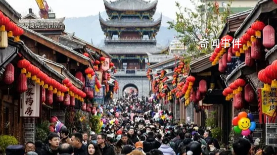 消費(fèi)市場(chǎng)“暖”起來 新力量促進(jìn)內(nèi)需潛力釋放