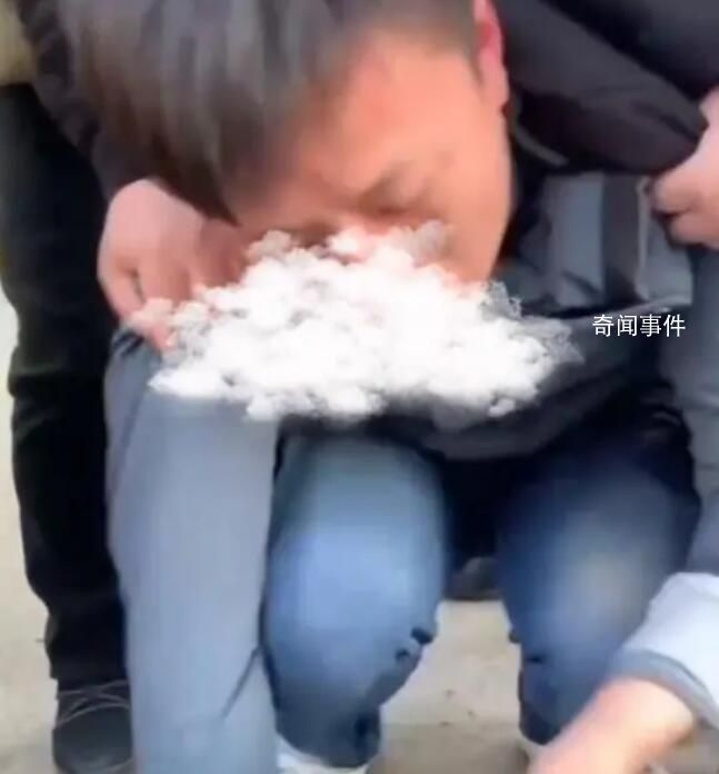 多名愛(ài)貓人士拘禁毆打虐貓者被調(diào)查 涉嫌違法犯罪行為開(kāi)展調(diào)查將依法進(jìn)行處理