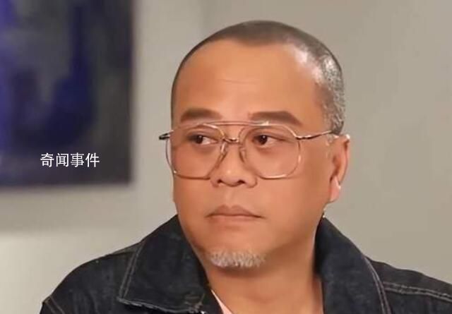 歐陽震華質(zhì)疑內(nèi)地日本學(xué)校 疑惑地連發(fā)兩文