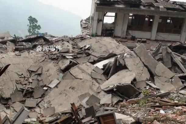 15年前的聲音和畫(huà)面我們從未忘卻 緬懷逝去的生命感受那震撼人心的瞬間