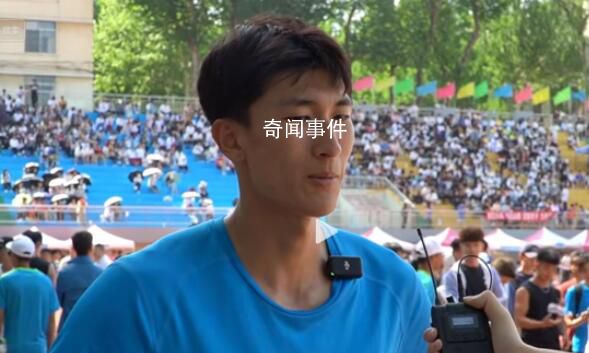 男生以20秒76獲校運(yùn)會(huì)200米金牌 引發(fā)網(wǎng)友關(guān)注