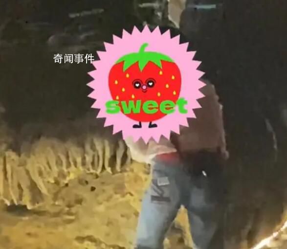 小孩把景區(qū)鐘乳石敲斷帶走 這是一件令人震驚和憤怒的事情