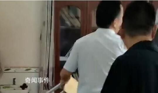 四川一校長與女教師起沖突致其受傷 引廣大關注