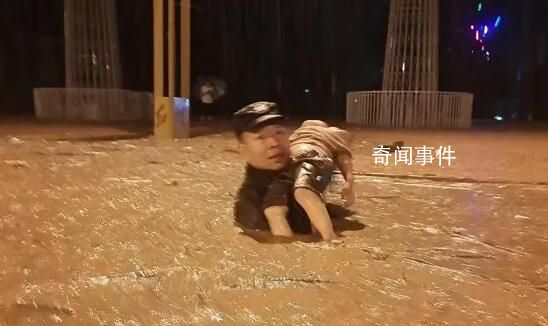 官方回應(yīng)托舉女孩輔警能否轉(zhuǎn)正 轉(zhuǎn)正意味著轉(zhuǎn)事業(yè)編是需要考試的