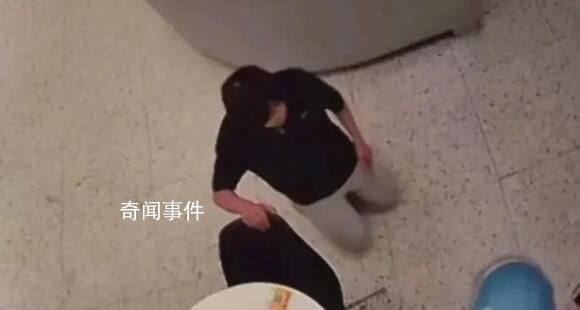 店員阻止騎手毆打同事被踹飛逼下跪 引起了廣泛關(guān)注