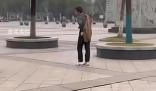男子救人被追問姓名:我姓王可以了
