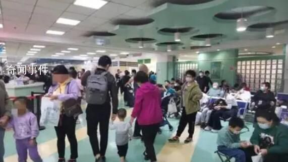 官方:逐步減輕參保人門診費(fèi)用負(fù)擔(dān)
