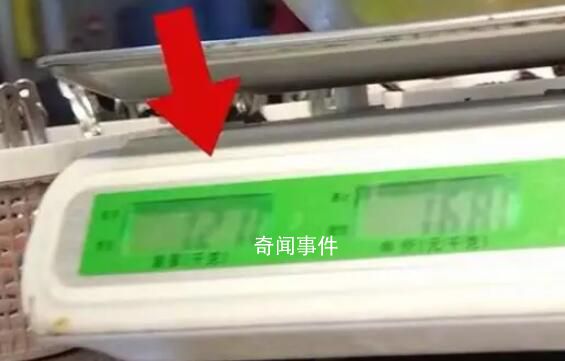 學(xué)?；貞?yīng)博主打假食堂缺斤少兩 引發(fā)關(guān)注