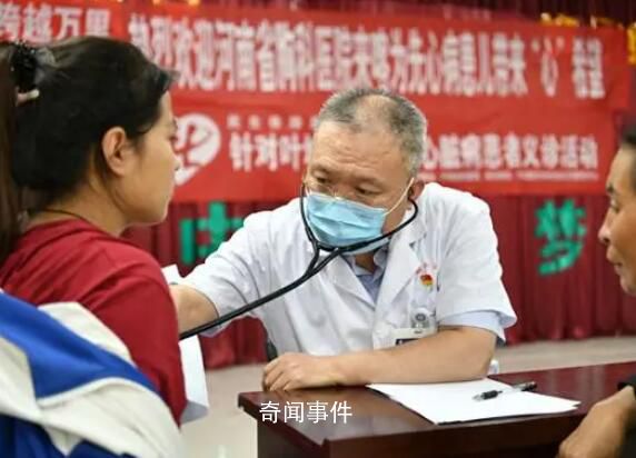 新疆28名孩子赴河南治療 最后一批患兒術后返鄉