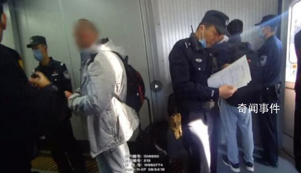 外籍男子在飛機(jī)上醉酒滋事被拘留