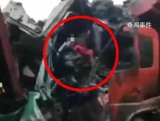 貴州致3死車(chē)禍傷者母親:女兒在搶救