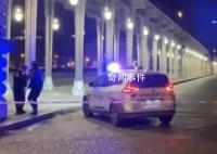 埃菲爾鐵塔附近發生持刀襲擊事件