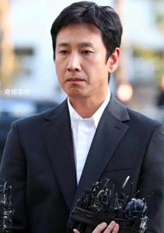 全慧珍報(bào)警稱李善均留下遺書 車內(nèi)有速燃碳的痕跡