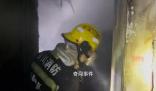 男子沒(méi)要到3000元生活費(fèi)縱火燒家 現(xiàn)場(chǎng)有明火煙霧較大