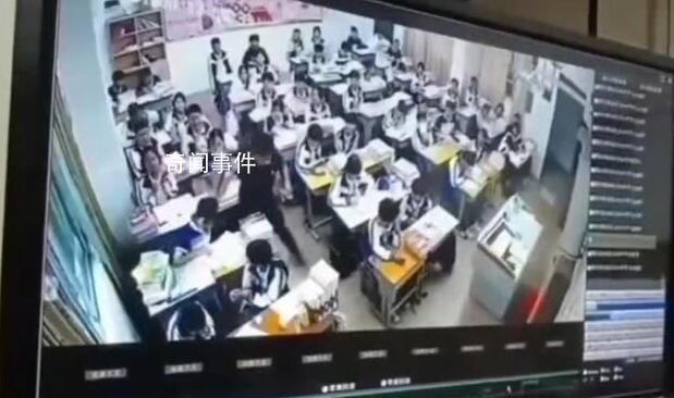 網曝廣東一老師拽學生頭發拖行