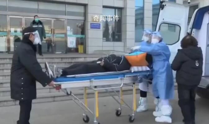 女子急診科猝死家屬質(zhì)疑護(hù)士玩手機(jī) 立即引發(fā)了社會(huì)各界的熱議和思考