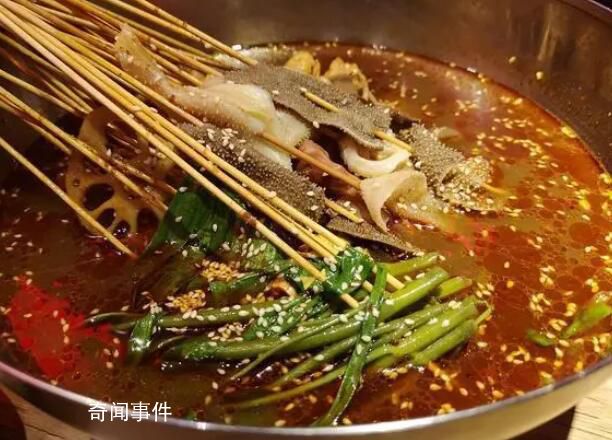 女子吃串串香剛坐下就被收4種費用