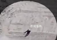 巴平民領物資中槍后仍努力起身